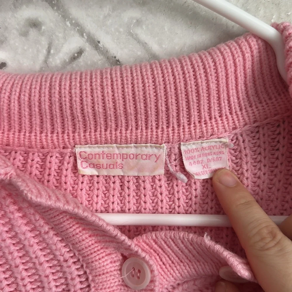 Vintage 80s Pink knit collared sweater - Picture 2 of 6